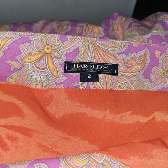 Harold's, Women's Size 2, Paisley Pink and Orange Halter Dress - Picture 9 of 11
